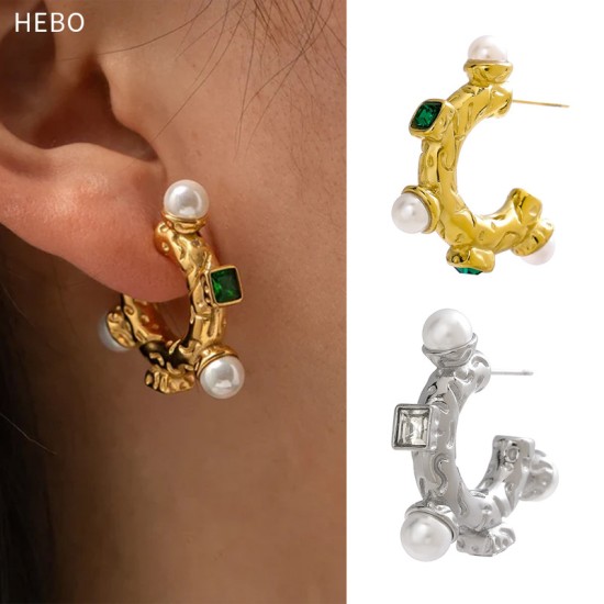 C-shaped Baroque Pearl Vintage Earrings