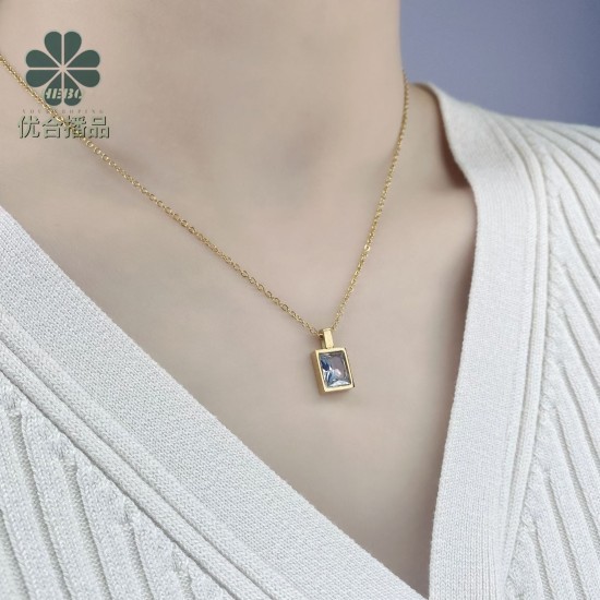 White zircon stainless steel necklace