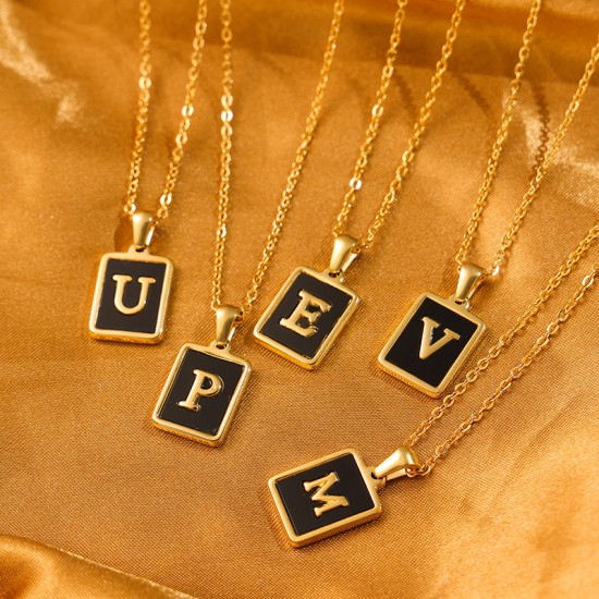 欧美跨境方形贝壳贝母镶嵌26字母项链钛钢真空电镀方牌不掉色链条