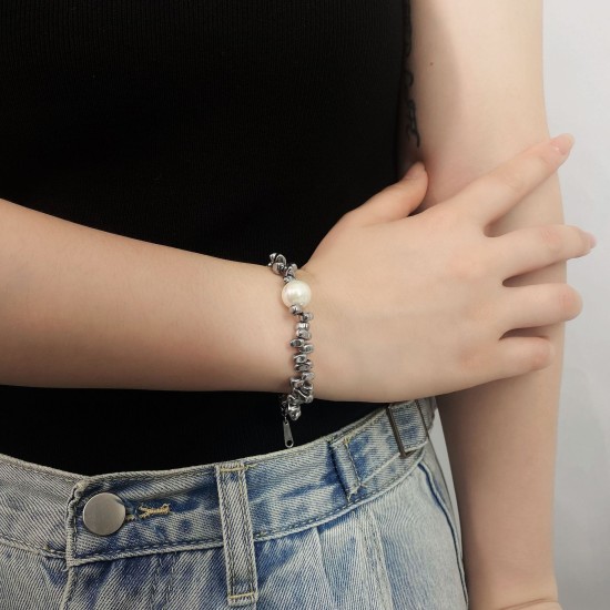 Pearl three-dimensional block stainless steel necklace