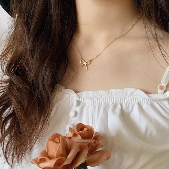  Stainless steel bow necklace
