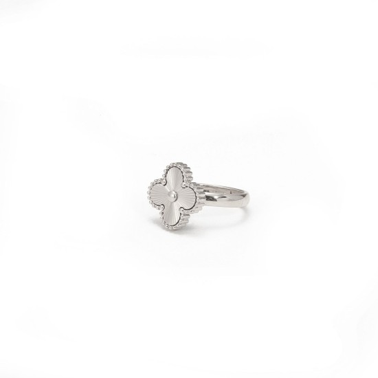  Four leaf clover stainless steel ring