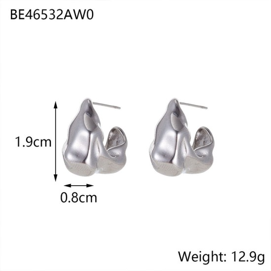 C-shaped stainless steel earrings