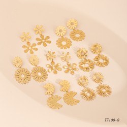 Hammer patterned sunflower stainless steel earrings