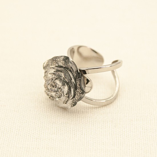 Rose stainless steel ring
