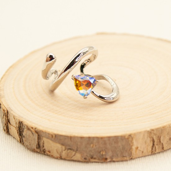 Serpentine shaped heart-shaped colored diamond stainless steel ring