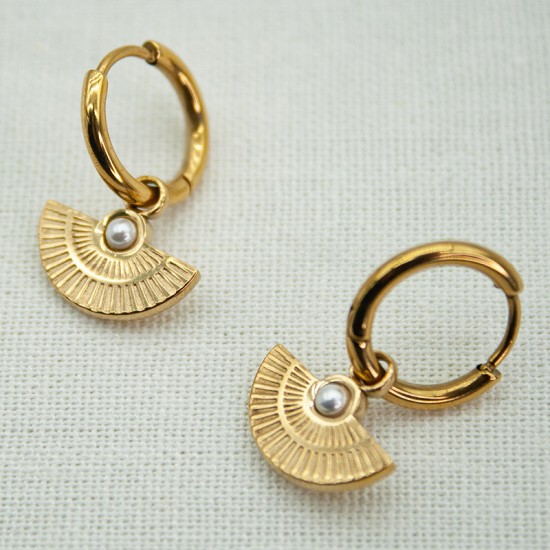 Fan shaped pearl stainless steel earrings