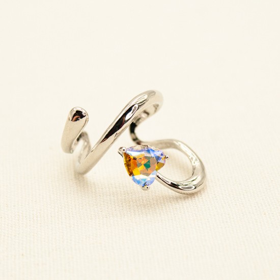 Serpentine shaped heart-shaped colored diamond stainless steel ring