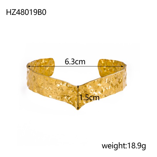 Hollow stainless steel bracelet