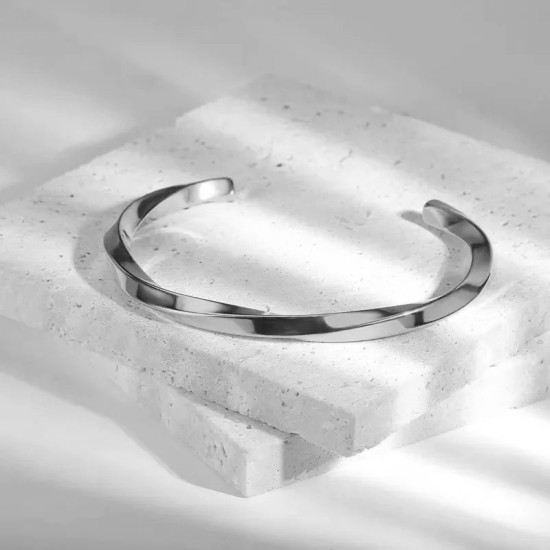 Twisted opening C-shaped stainless steel bracelet
