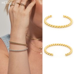 Twisted stainless steel bracelet