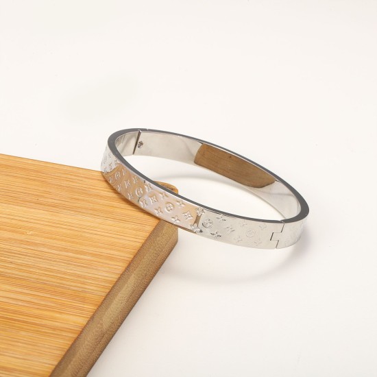 Embossed stainless steel bracelet