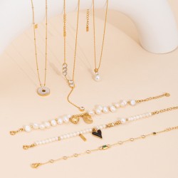 Pearl pendant heart-shaped stainless steel necklace