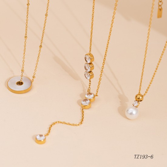 Pearl pendant heart-shaped stainless steel necklace